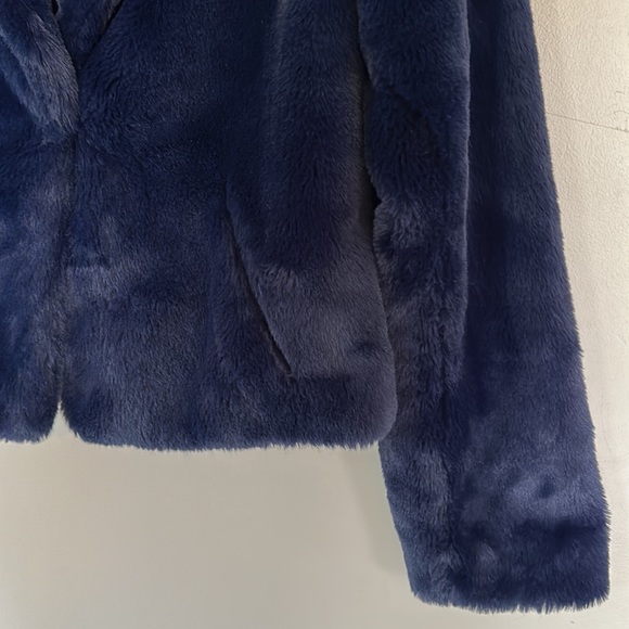 Express Faux Fur Jacket - Navy Blue - XS - Picture 4 of 16